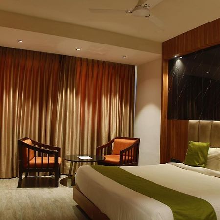 Hotel Rock Regency Mount Abu - A Boutique Rodetel Buitenkant foto