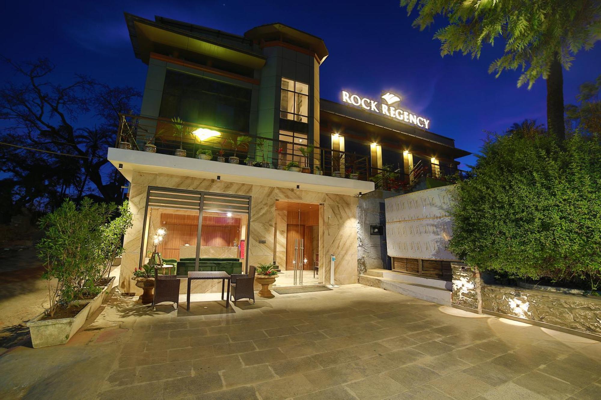 Hotel Rock Regency Mount Abu - A Boutique Rodetel Buitenkant foto