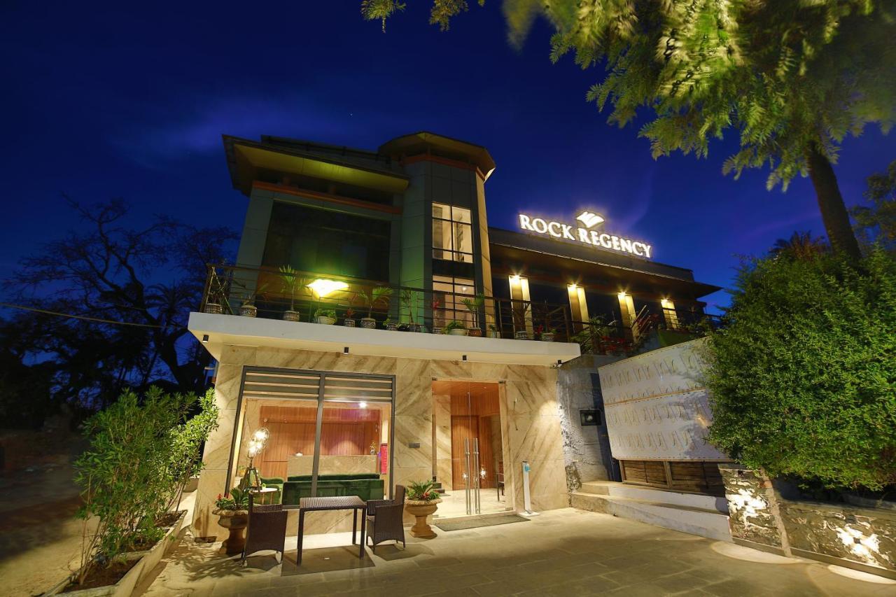 Hotel Rock Regency Mount Abu - A Boutique Rodetel Buitenkant foto