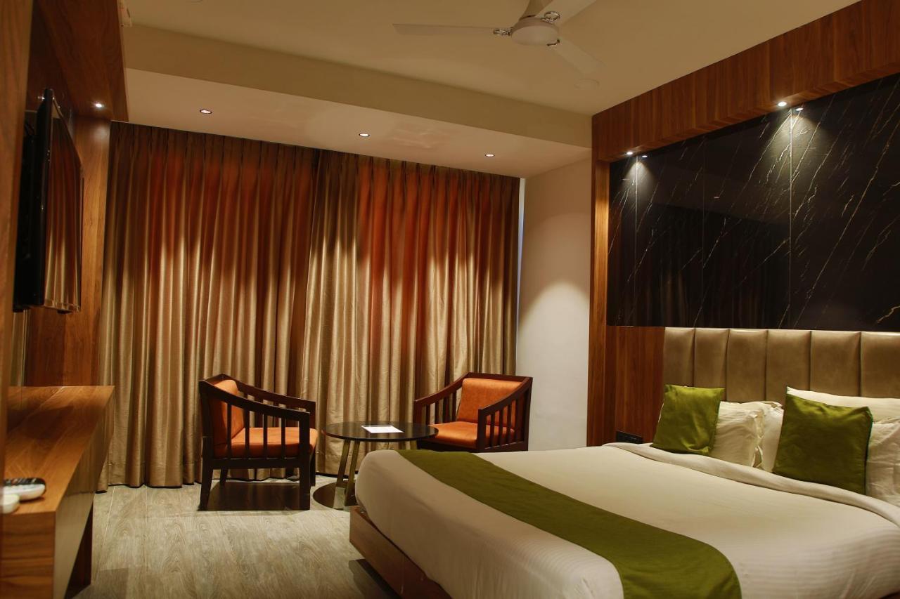Hotel Rock Regency Mount Abu - A Boutique Rodetel Buitenkant foto