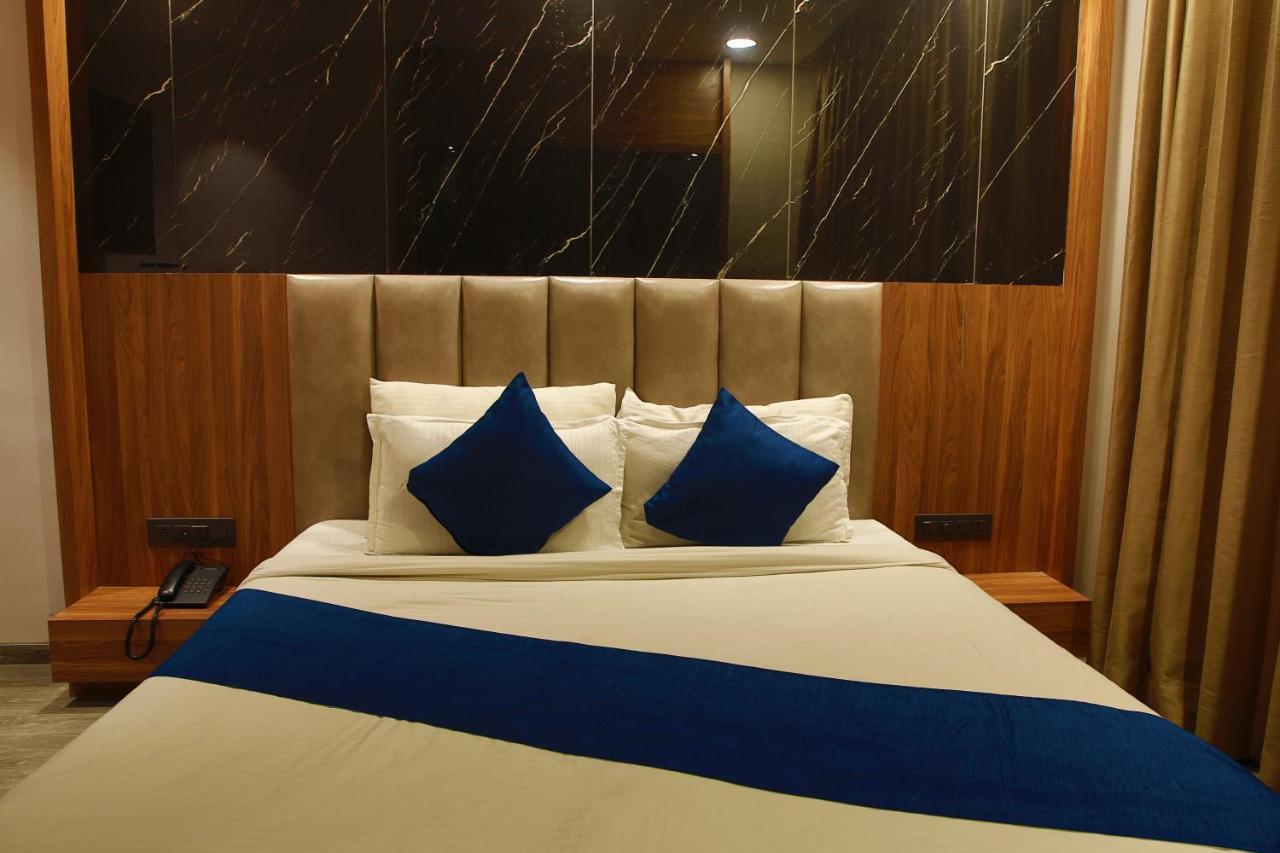 Hotel Rock Regency Mount Abu - A Boutique Rodetel Buitenkant foto